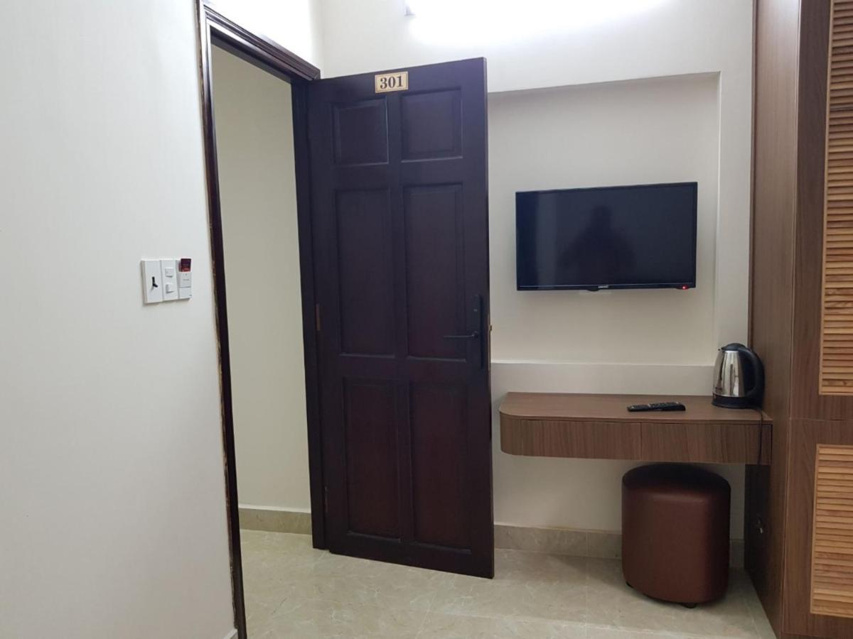 Hong Vinh Hotel Thành Pho Ho Chí Minh Esterno foto