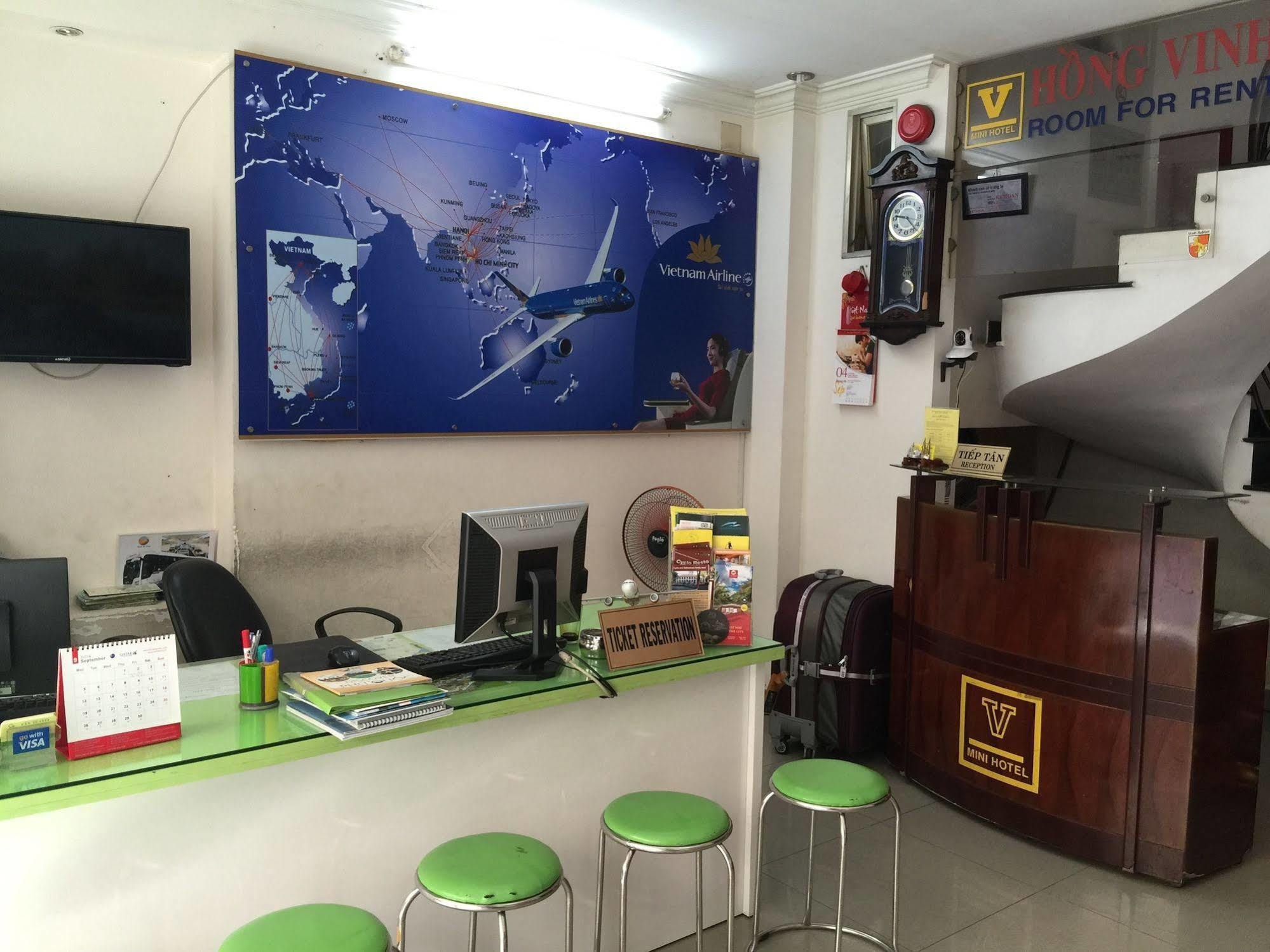 Hong Vinh Hotel Thành Pho Ho Chí Minh Esterno foto